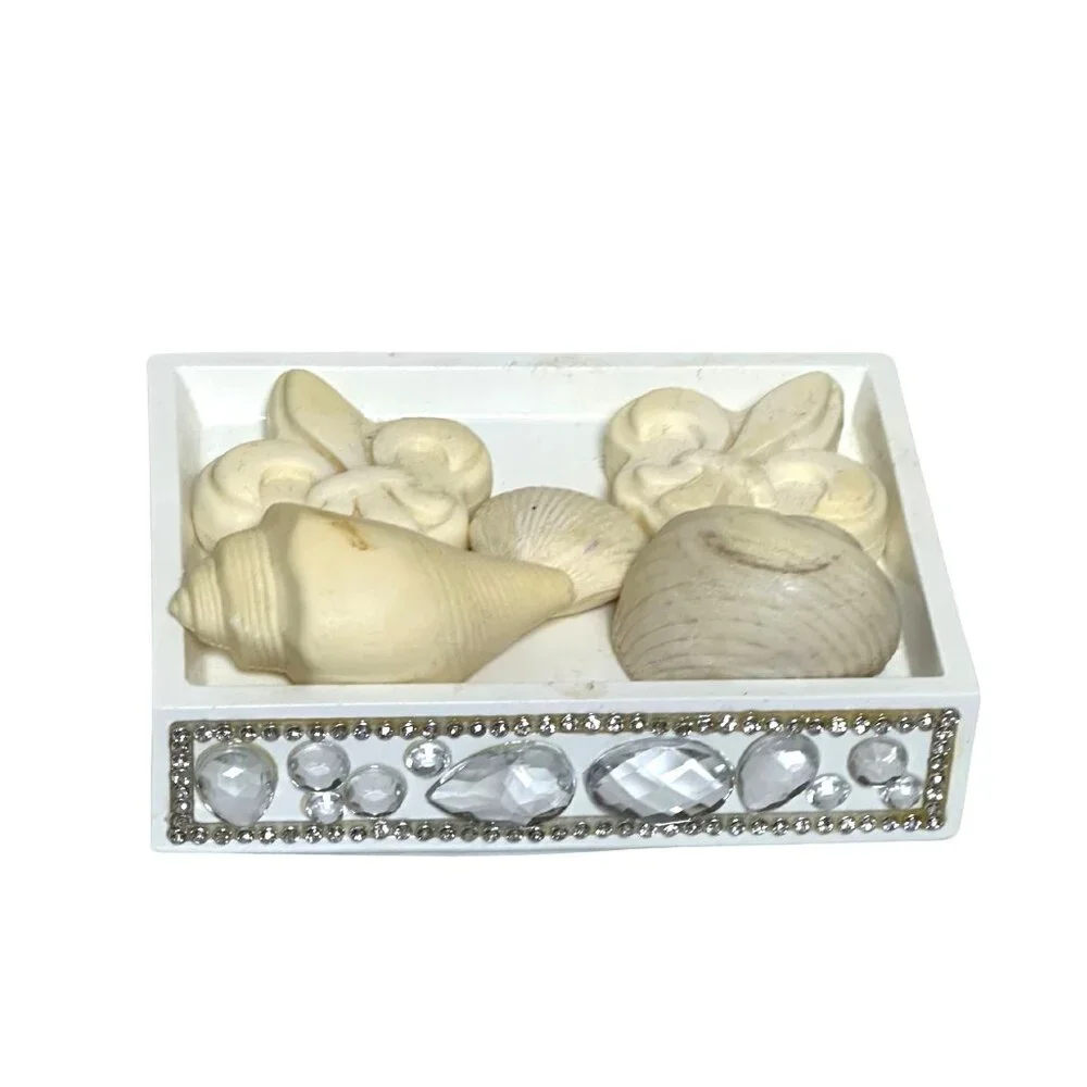 Bella Lux Crystal Soap Dish with Decorative Guest Soaps | Glam Bathroom Vanity